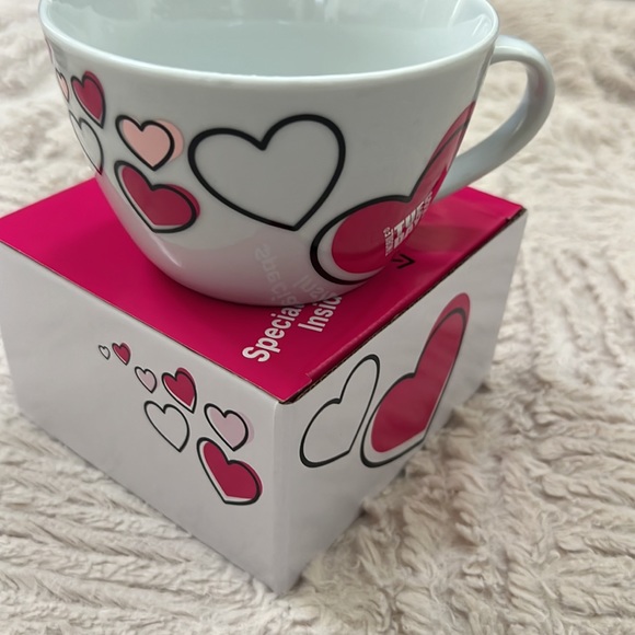 T-Mobile Tuesdays Mug Valentines Day Hearts Love Coffee Cup with Handle NEW - Picture 11 of 16